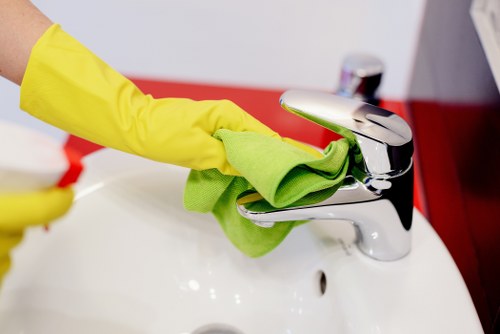 Professional Airbnb cleaning preparation in a Richmond short-stay property